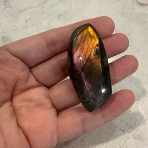 Labradorite Free Form